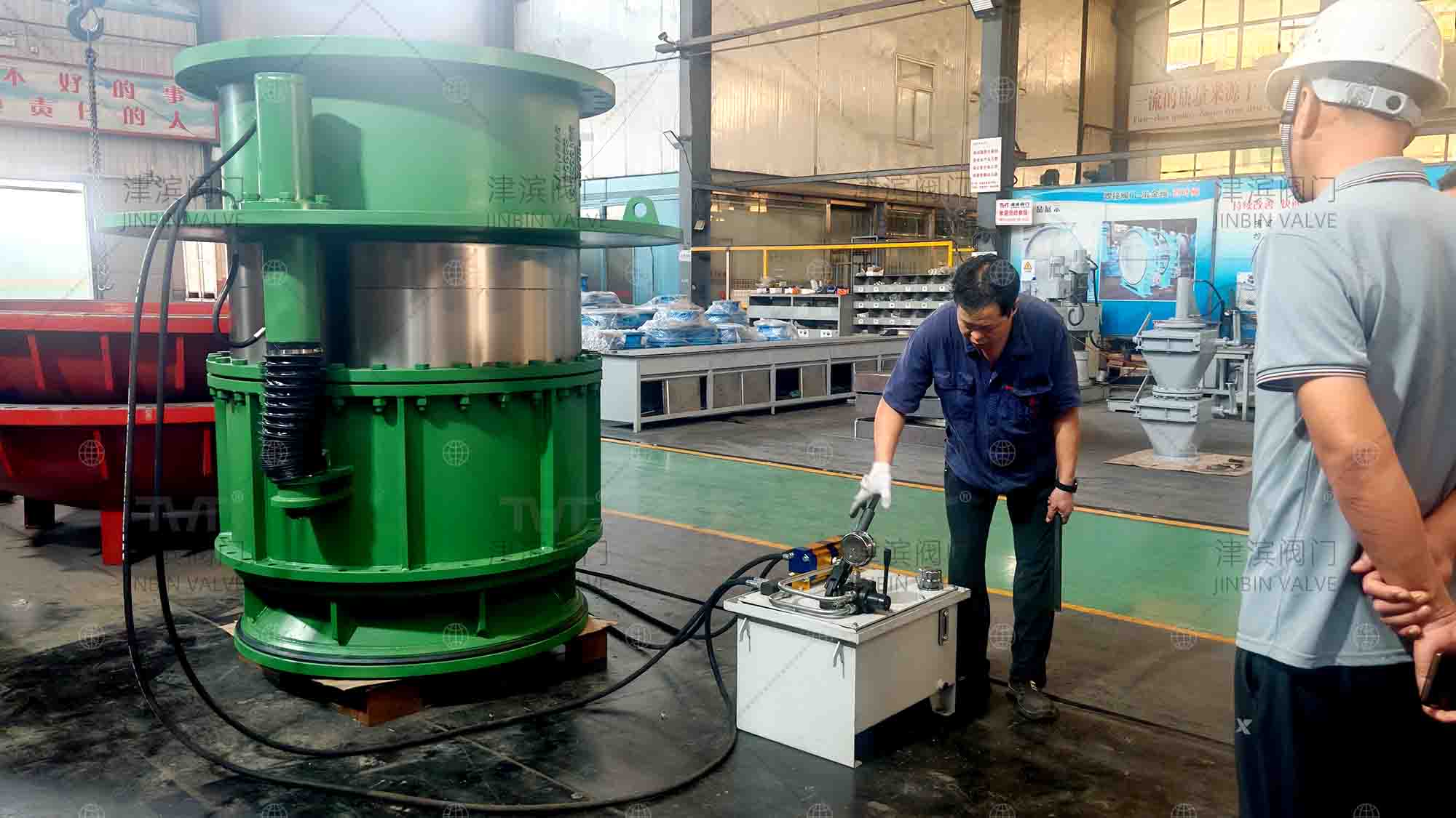 Fixed cone discharge valve 2