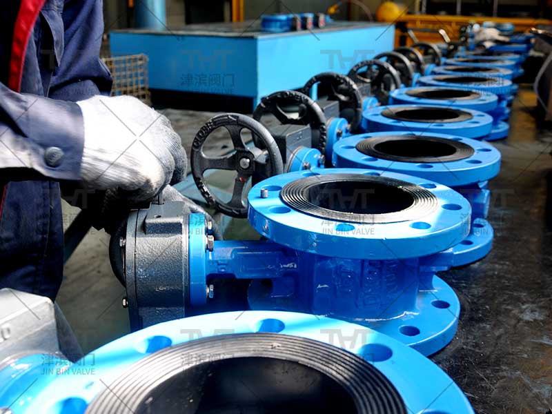 Manual center line flanged butterfly valves have been produced