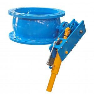 Tilting check valve with weight hammer