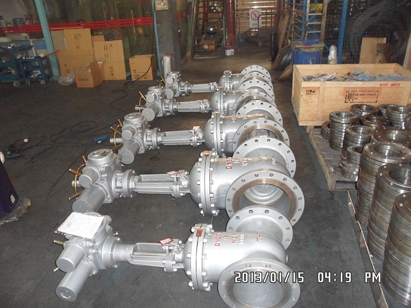 Electric actuated gate valve