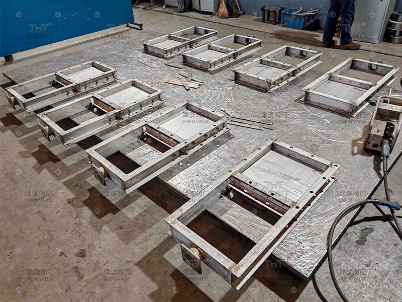 Why choose stainless steel slide gate valve?