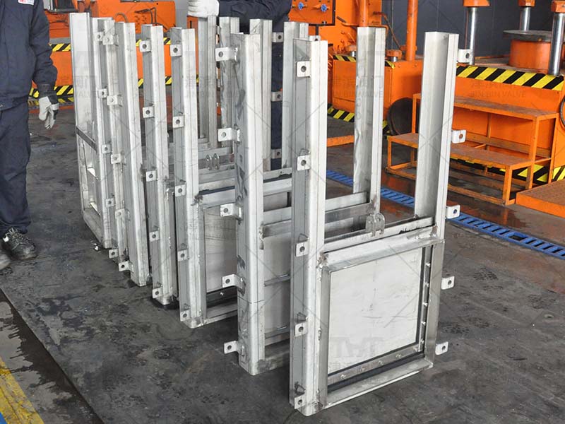 stainless steel wall mounted penstock gates 4